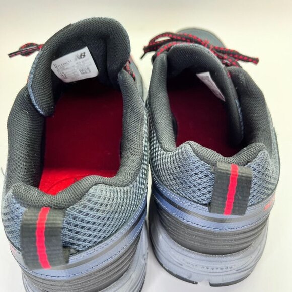 New Balance Men’s Lonoke All Terrain Shoes SIze 10 in Gray Black Red MTLONLT1 - Picture 16 of 16